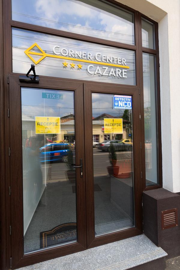 Corner Center Rental Buzău Exteriör bild
